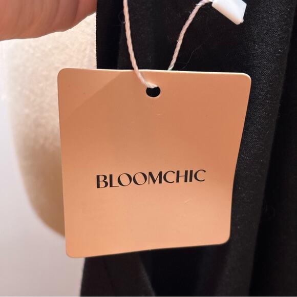 Bloomchic Sleeveless Embroidered Top Size 14-16 - Picture 6 of 8